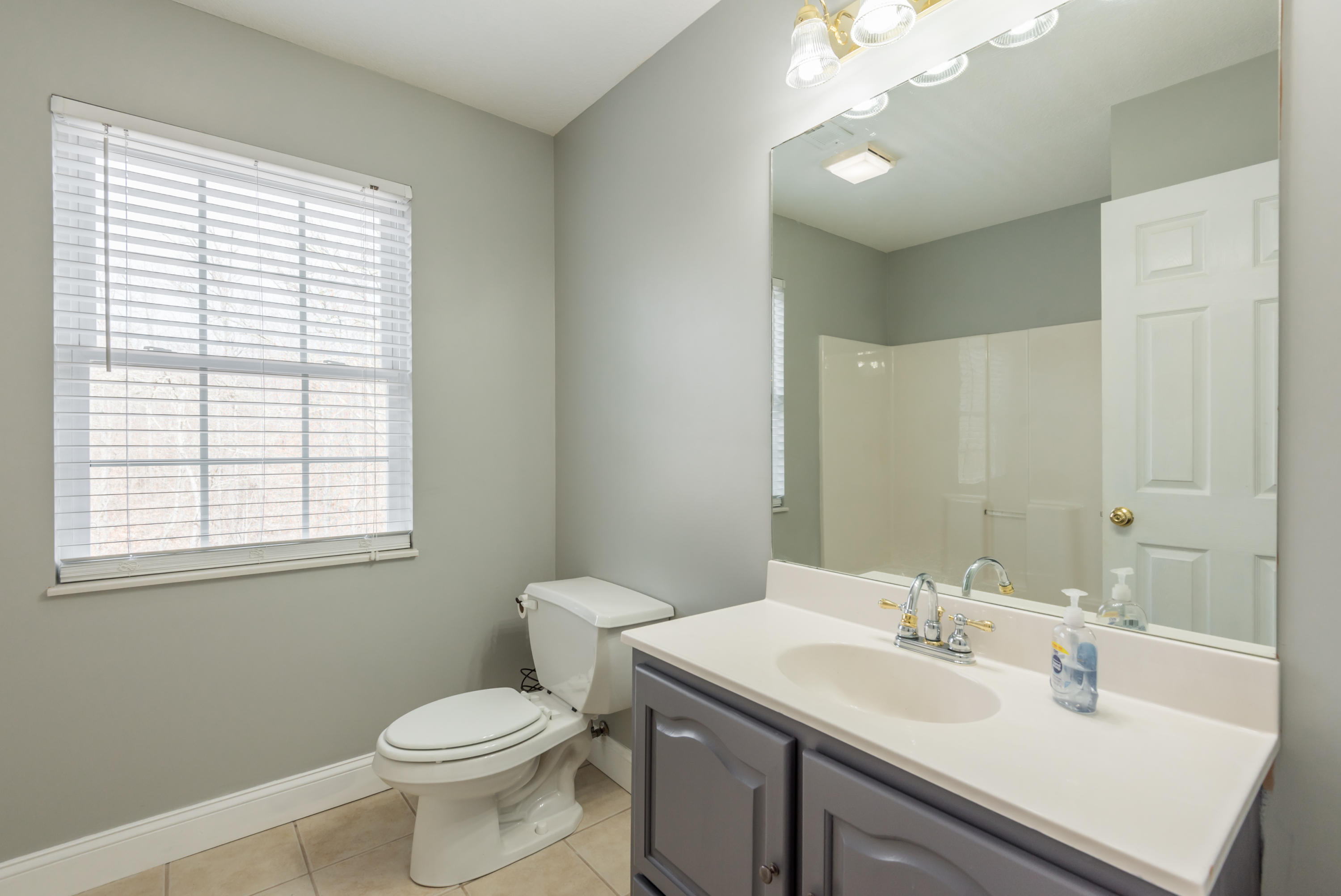664 Batley Road Clinton, TN 37716 - Photo 26 of 40 664BatleyRd-29