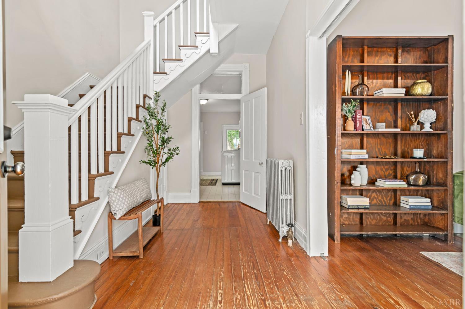 1330 Ruffner Place Lynchburg, VA 24504 - Photo 4 of 37 Gallery Image 4