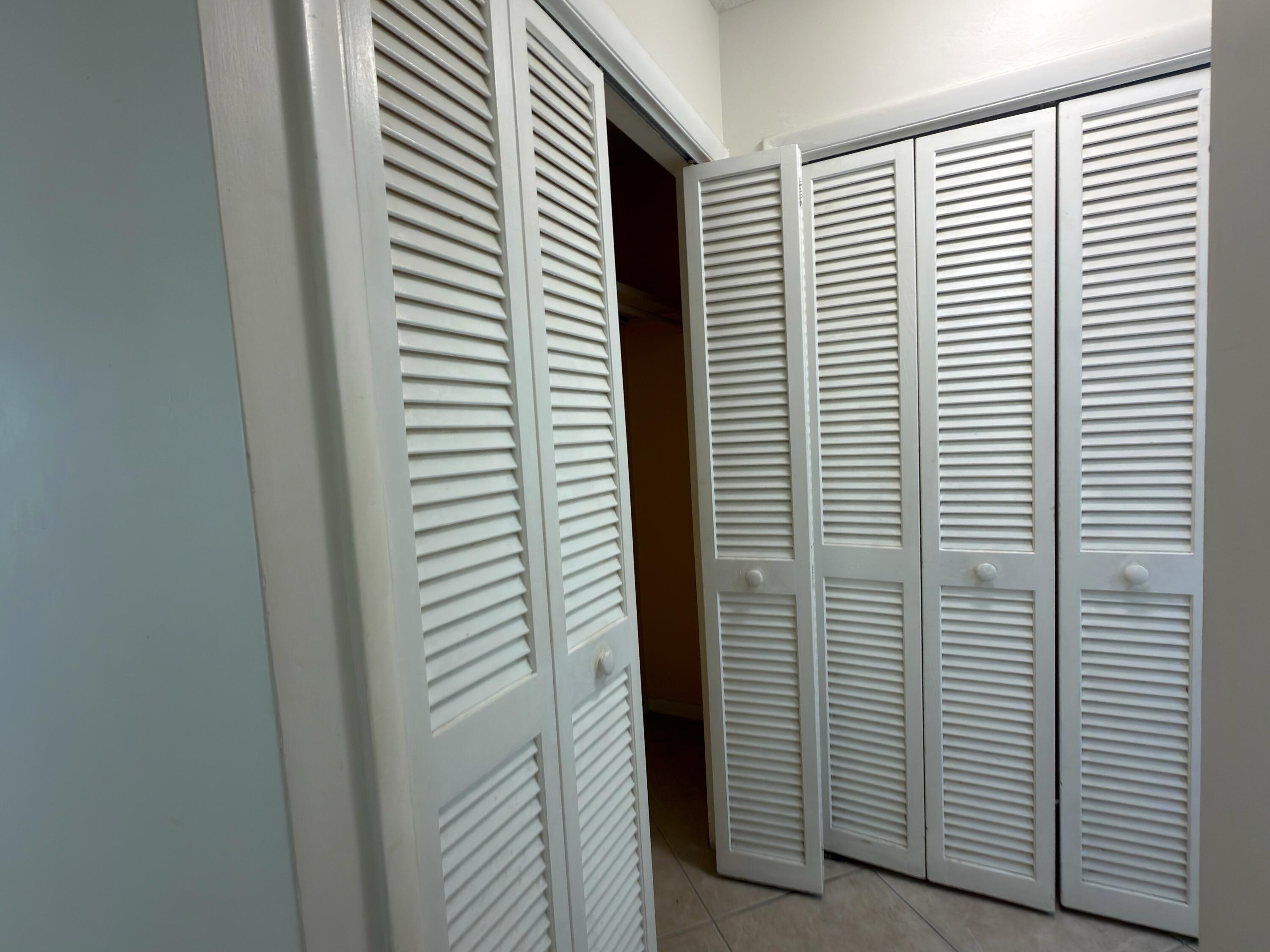 610 Northwest 13th Street, Unit 370 Boca Raton, FL 33486 - Photo 11 of 17 IMG_4460