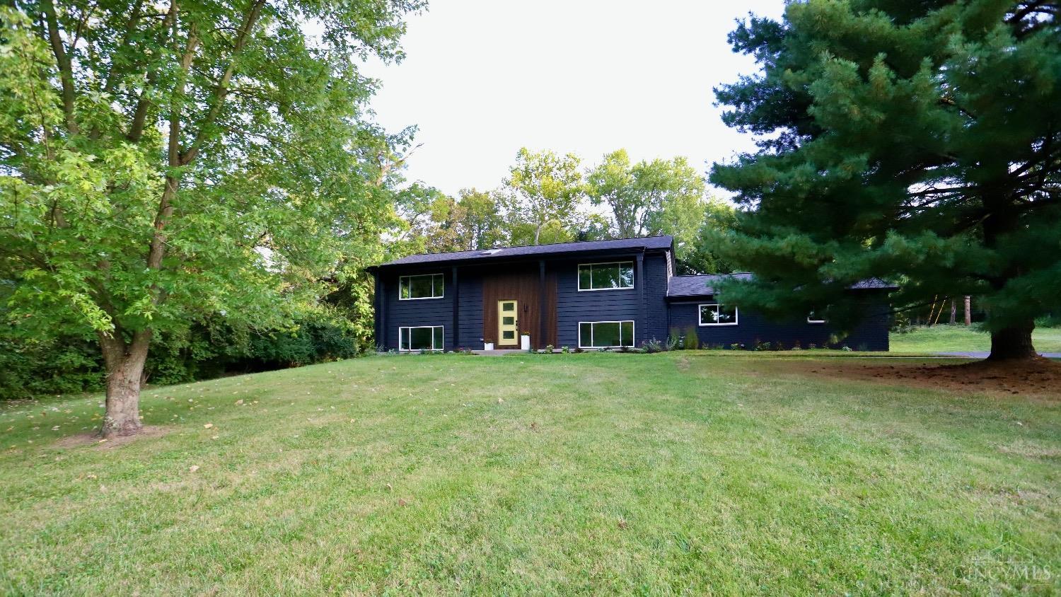 3381 East Galbraith Road Amberley, OH 45236 - Photo 42 of 42
