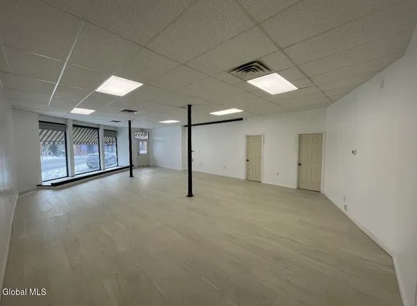 $1,400 | 4325 Main Street, Unit A, Moriah, NY 12974