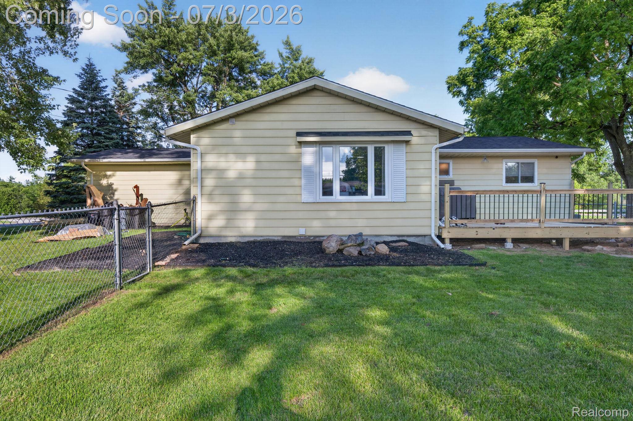 5355 North Seymour Road Flushing, MI 48433 - Photo 38 of 41 40-web-or-mls-DSC_6142.jpg
