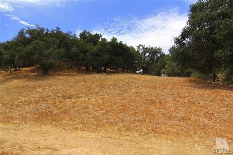 10343-10345 Creek Road Oak View, CA 93022 - Photo 18 of 21 Gallery Image 18