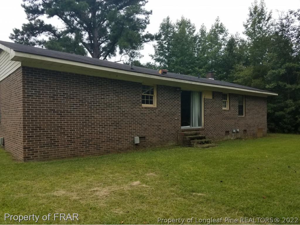 1823 Bee Gee Road Lumberton, NC 28358 - Photo 2 of 3 Gallery Image 2