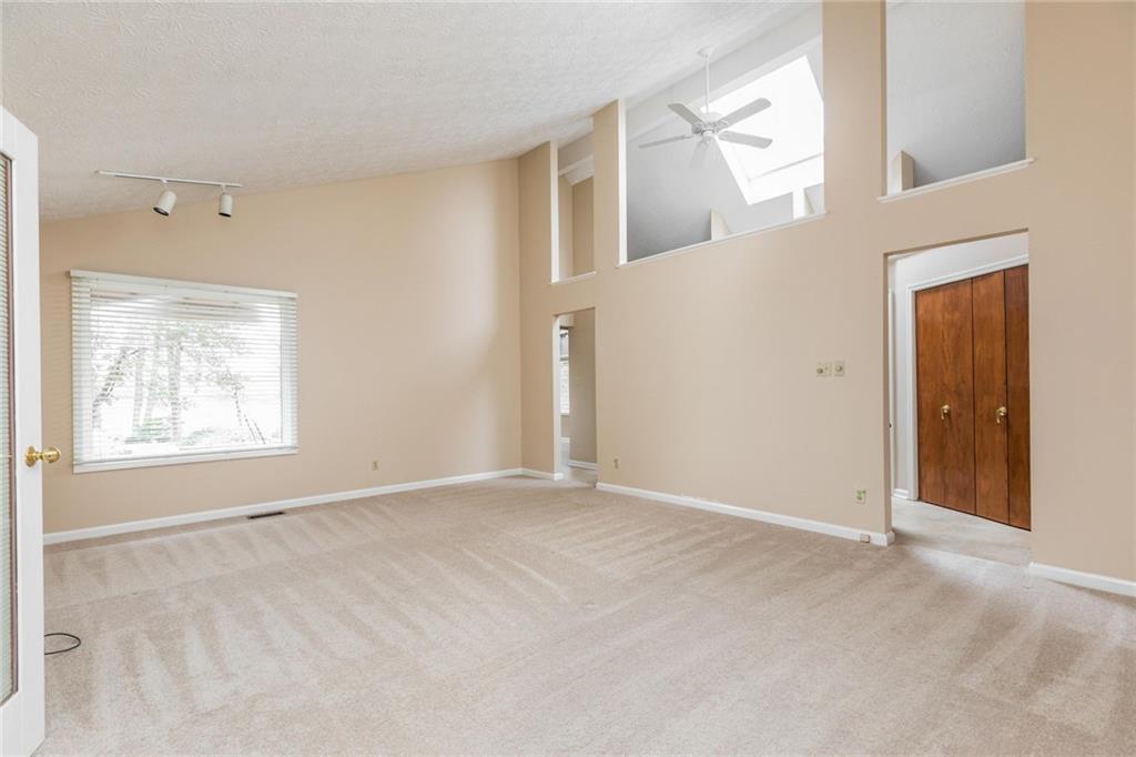 4957 Fall Creek Road Indianapolis, IN 46220 - Photo 26 of 47