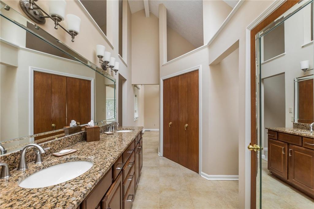 4957 Fall Creek Road Indianapolis, IN 46220 - Photo 27 of 47