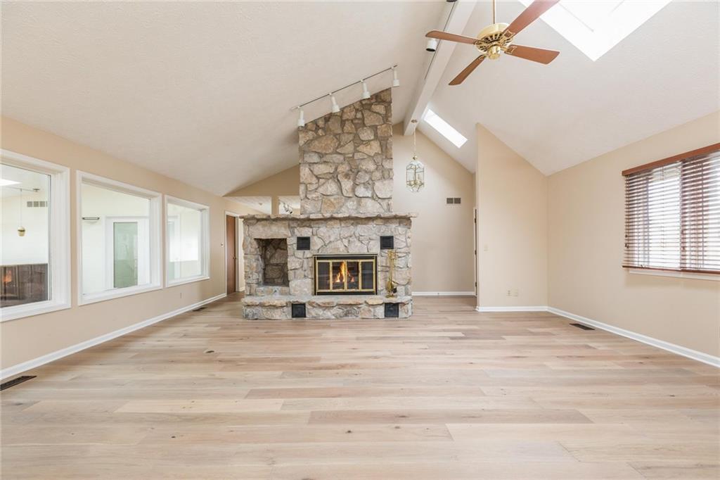 4957 Fall Creek Road Indianapolis, IN 46220 - Photo 6 of 47