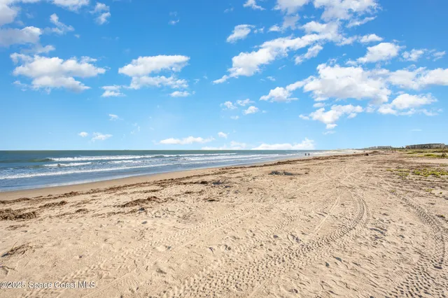 $225,000 | 421 Ocean Park Lane, Unit V147, Cape Canaveral, FL 32920