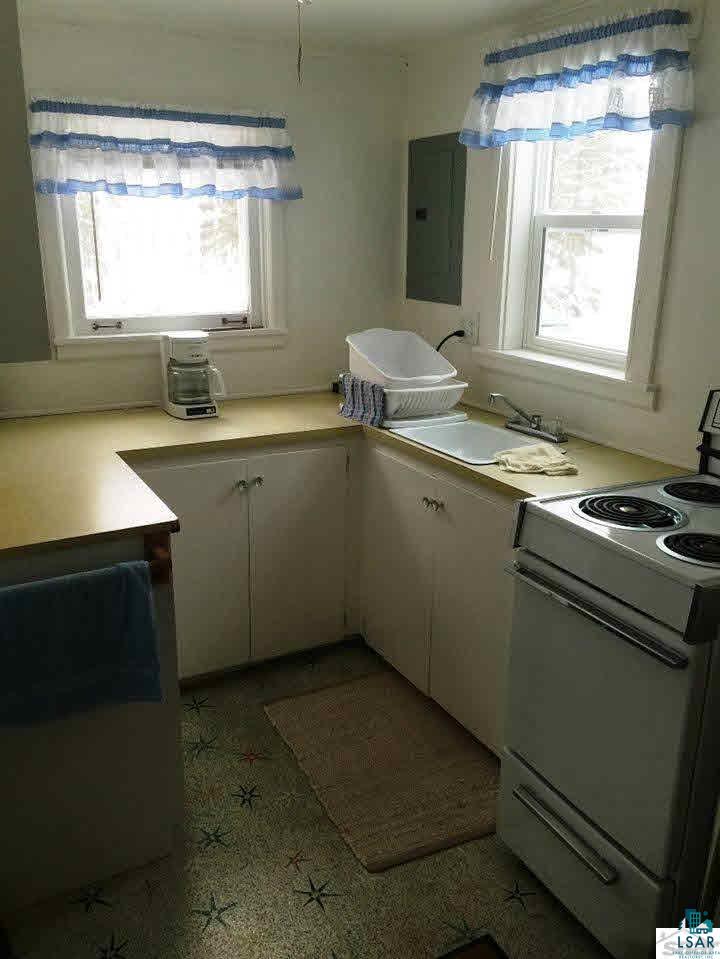 8160 Fairview Road Summit, WI 54880 - Photo 14 of 15 Kitchen