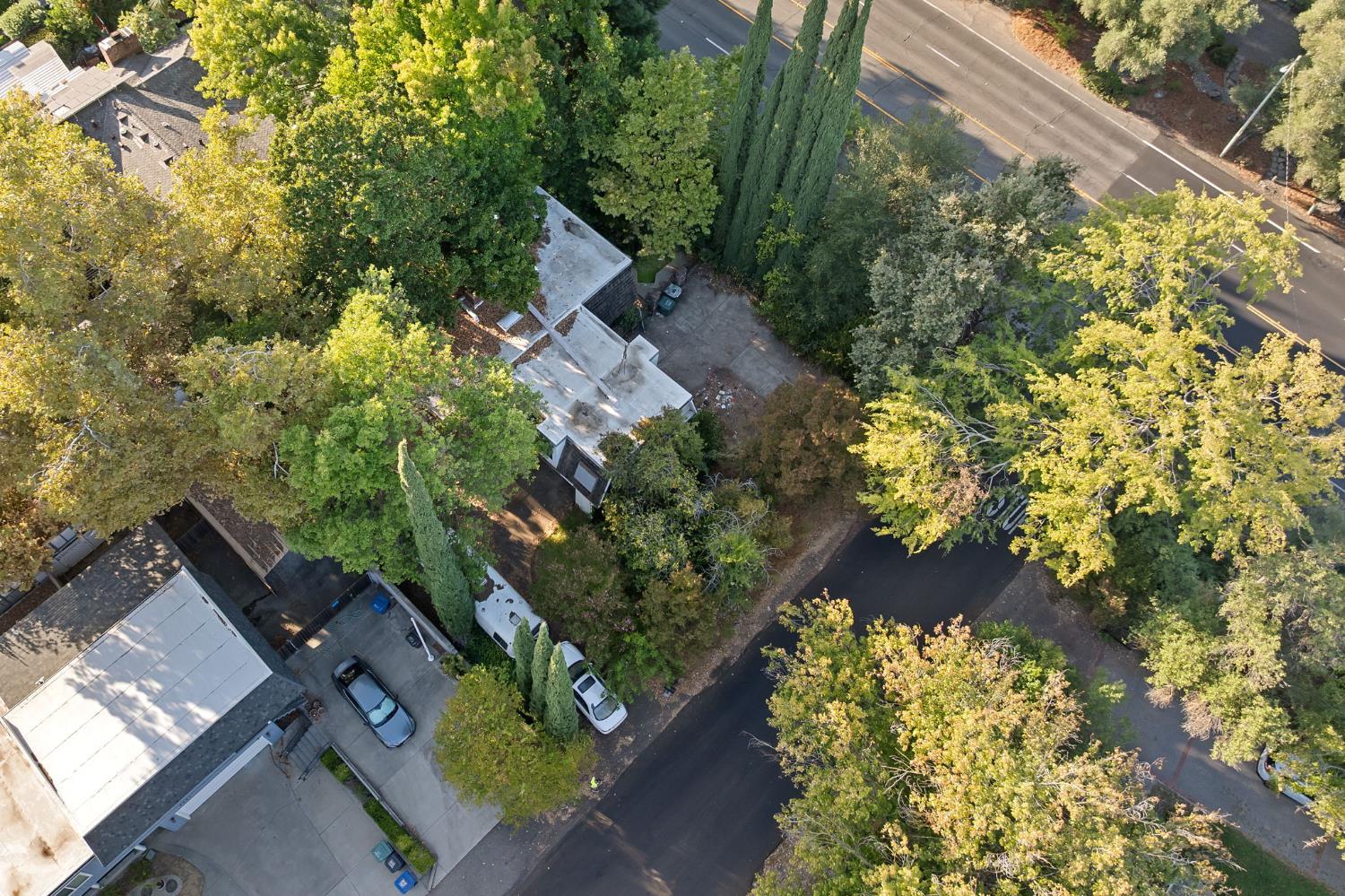 2225 Claremont Road Carmichael, CA 95608 - Photo 33 of 36 Gallery Image 33