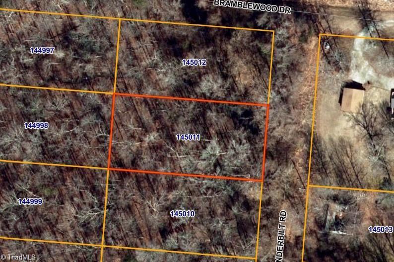 5509 Rutgers Road Greensboro, NC 27407 - Photo 4 of 8