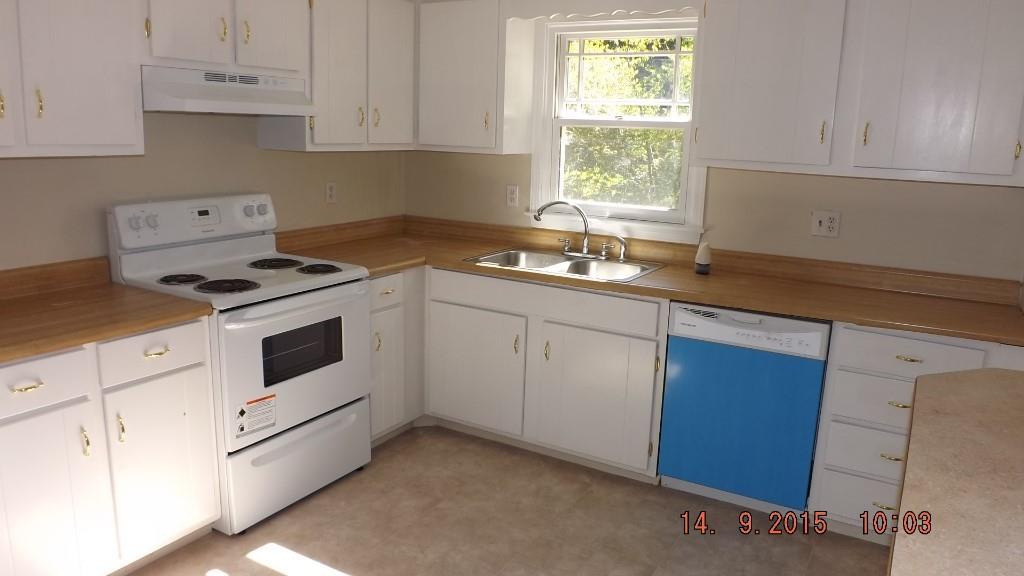 8 Sewalls Pasture Road Cape Neddick, ME 03902 - Photo 6 of 11 Photo