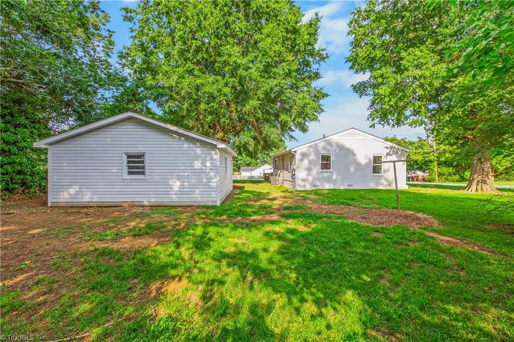 2305 Friends Avenue High Point, NC 27260 - Photo 22 of 26