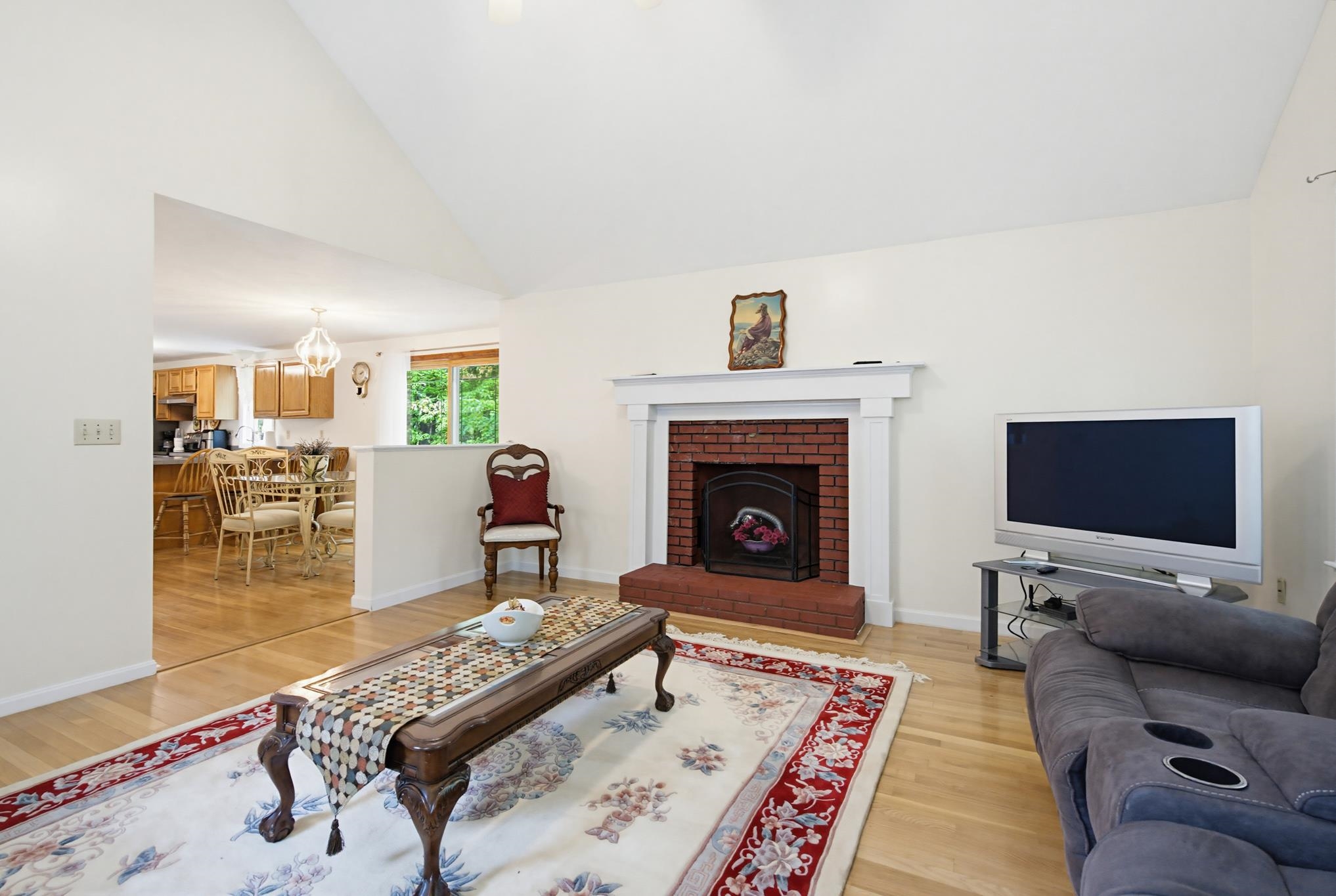 2 Arthur Avenue Hooksett, NH 03106 - Photo 11 of 49