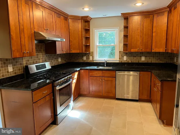 $4,250 | 11415 Jordan Lane, Great Falls, VA 22066