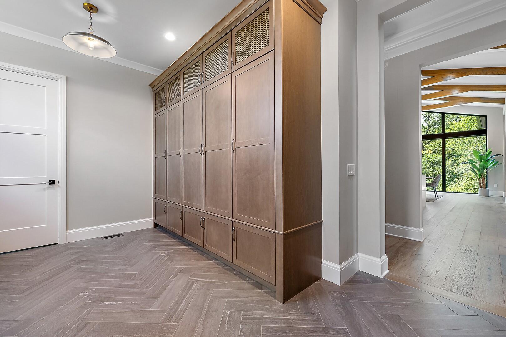 48000 West 8 Mile Road West Northville, MI 48167 - Photo 22 of 49 The Benefit of this Luxury Home (42)