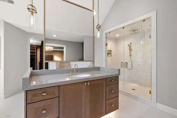 $4,366,700 | 48000 West 8 Mile Road West, Northville, MI 48167