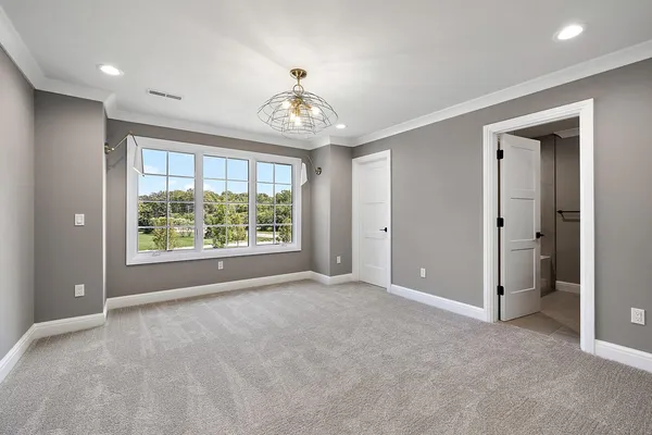 $4,366,700 | 48000 West 8 Mile Road West, Northville, MI 48167