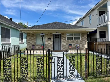 $389,000 | 1816 Lowerline Street, New Orleans, LA 70118