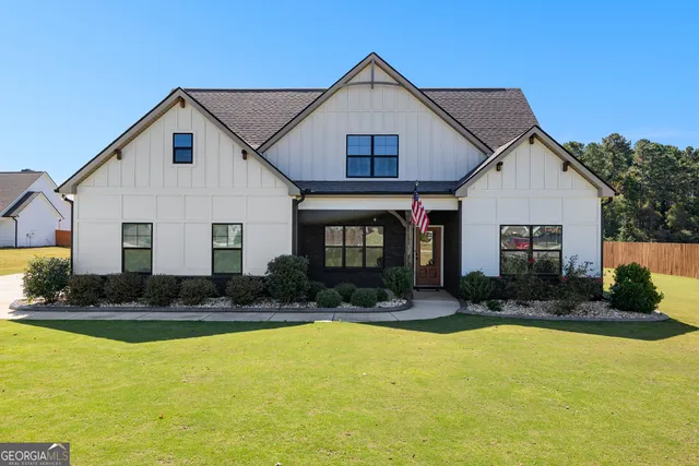 $585,000 | 68 Grove Park, Senoia, GA 30276