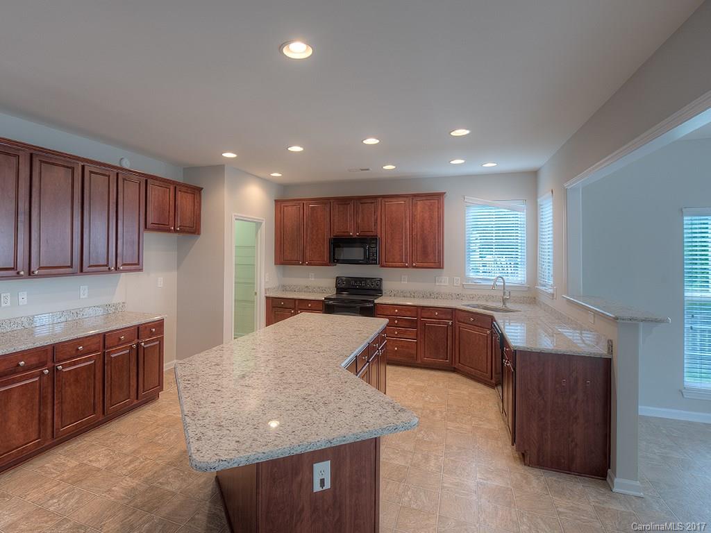 2325 Harvester Avenue Fort Mill, SC 29708 - Photo 7 of 19