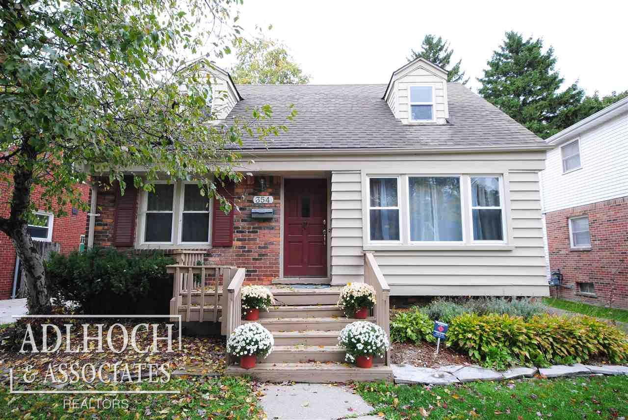 354 Kerby Road Grosse Pointe, MI 48236 - Photo 1 of 19 31306172.JPG
