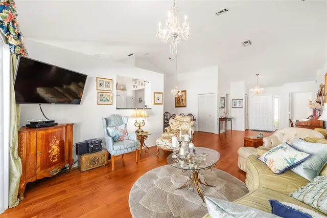 $219,900 | 2414 Southwest 20th Court, Ocala, FL 34471