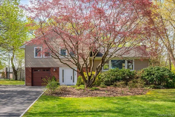 $1,249,000 | 8 Fairlawn Parkway, Rye Brook, NY 10573