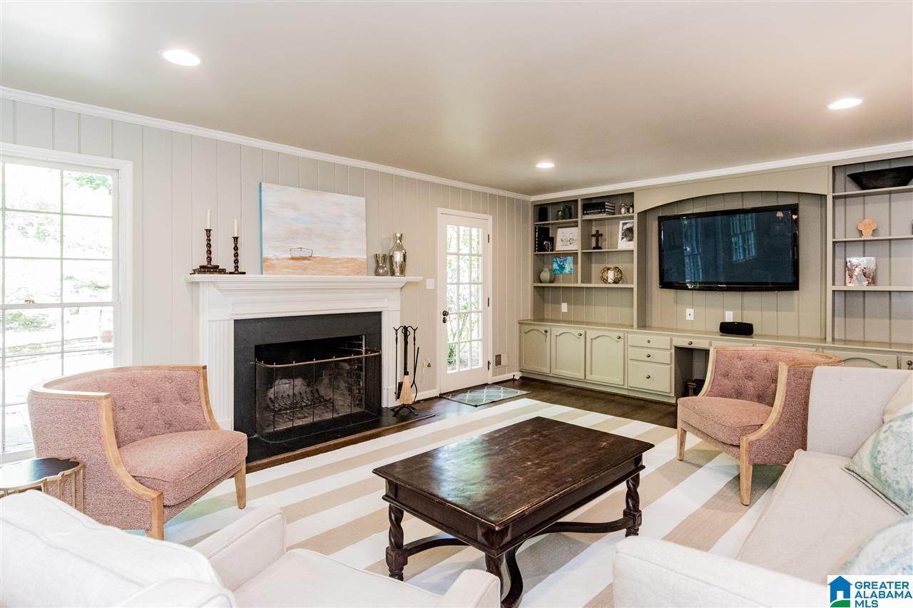 3016 Ryecroft Road Mountain Brook, AL 35223 - Photo 11 of 33