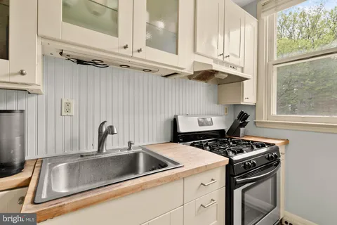 $139,900 | 159 West Lanvale Street, Unit 5, Baltimore, MD 21201