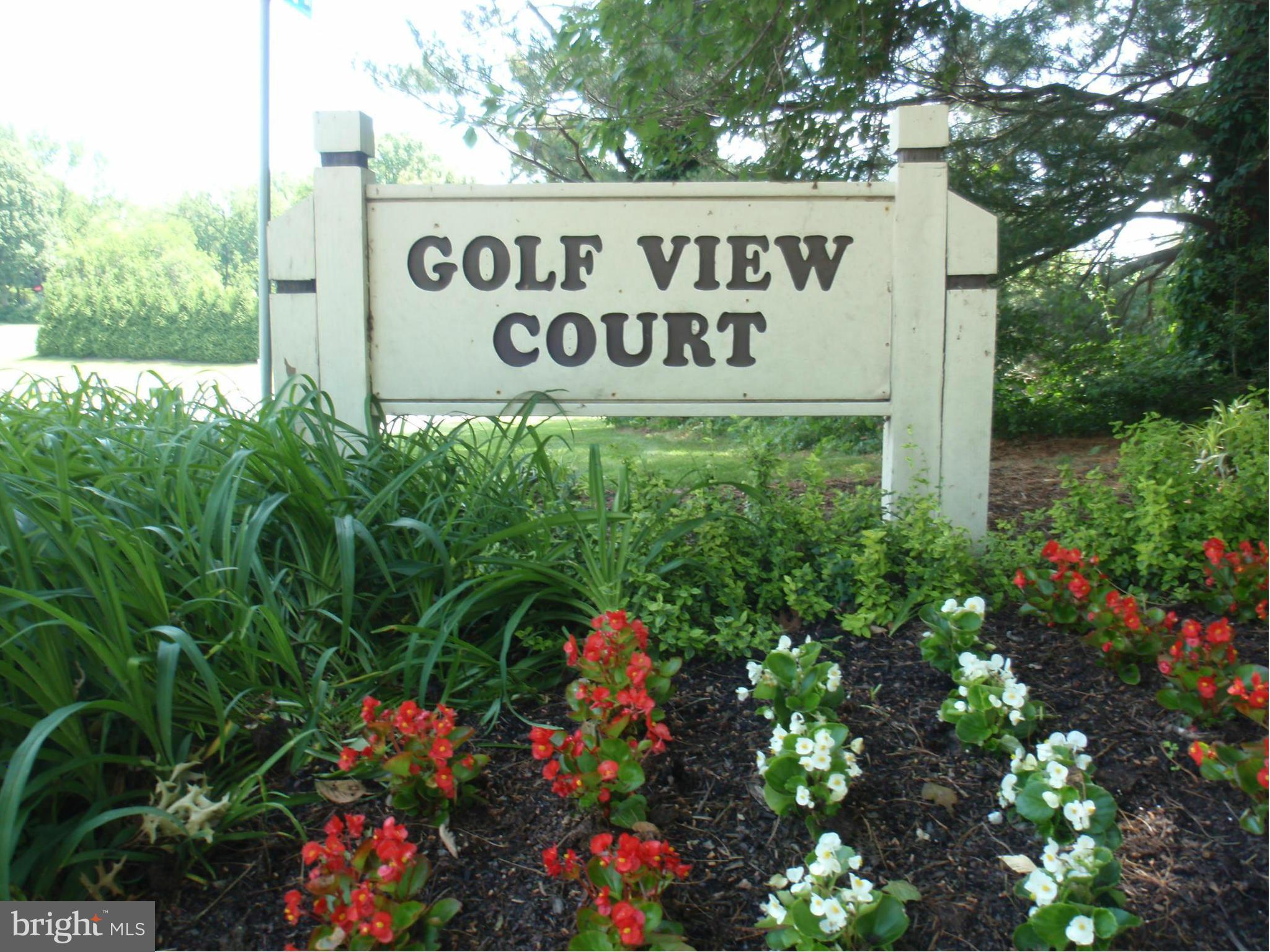 1858 Golf View Court Reston, VA 20190 - Photo 22 of 30 Community