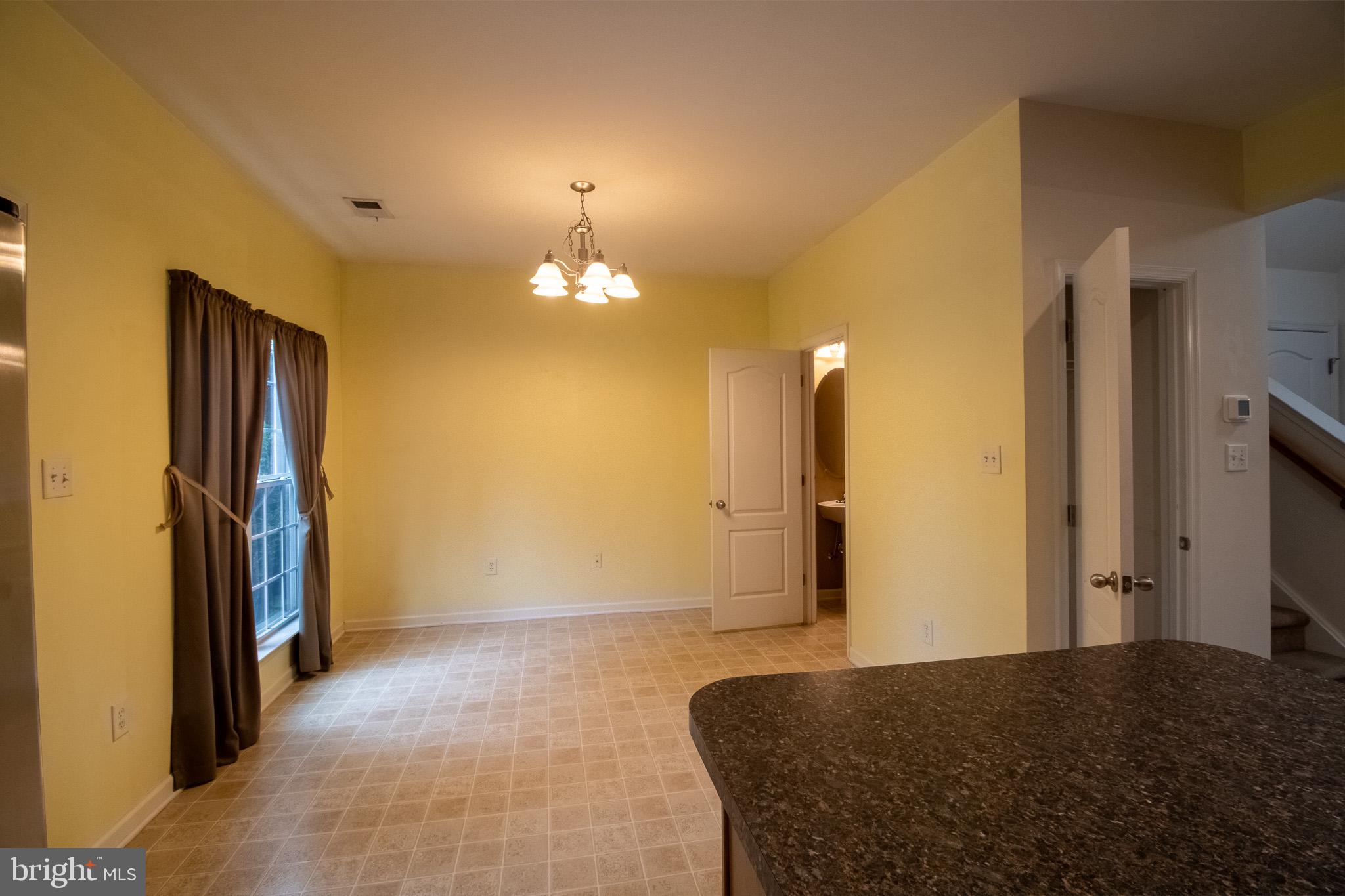 73 Ran Rue Drive Martinsburg, WV 25403 - Photo 15 of 43 Large dining area