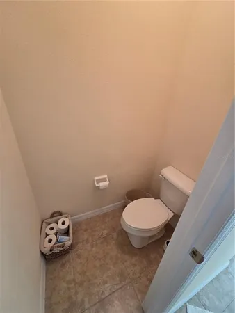 a bathroom with a toilet