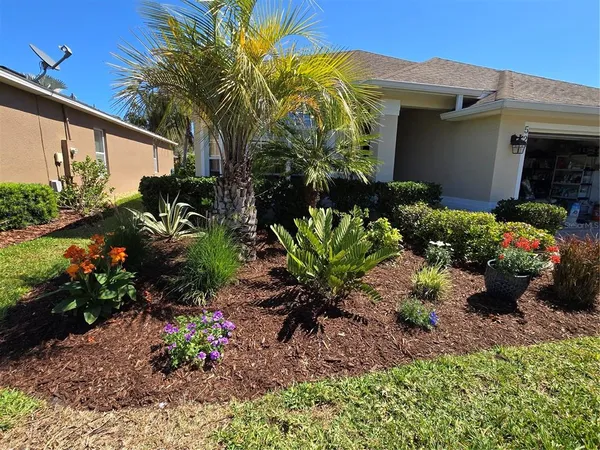 $395,000 | 527 Safe Harbor Drive, Edgewater, FL 32141