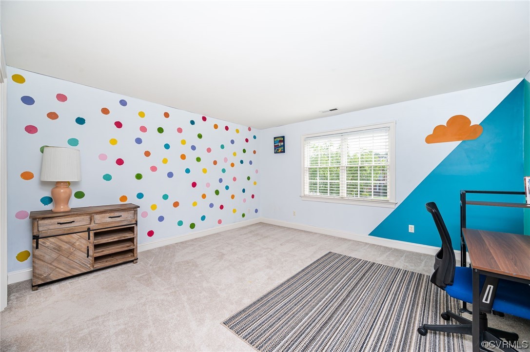 1787 South Dover Pointe Road Henrico, VA 23238 - Photo 33 of 48 Bedroom w/ carpet & Walk in closet