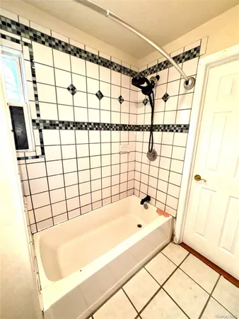 $1,850 | 140 Fairfax Avenue, Middletown, NY 10940