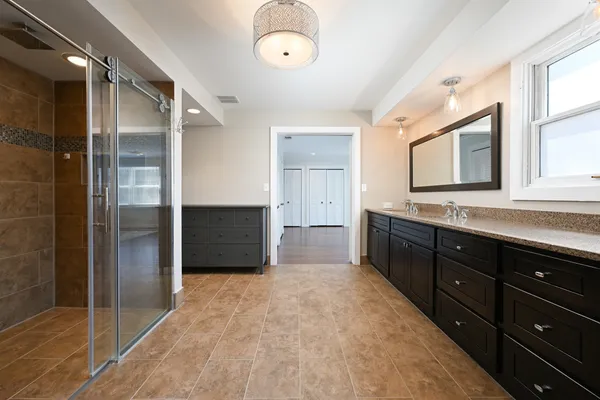 $899,900 | 5N300 Powis Road, Wayne, IL 60184