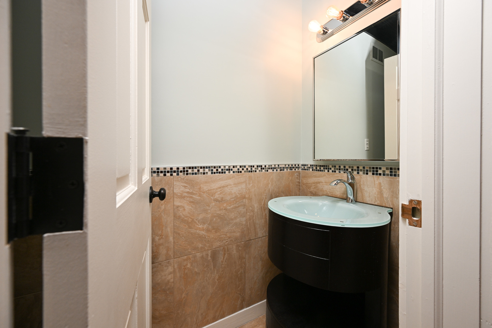 5N300 Powis Road Wayne, IL 60184 - Photo 32 of 42