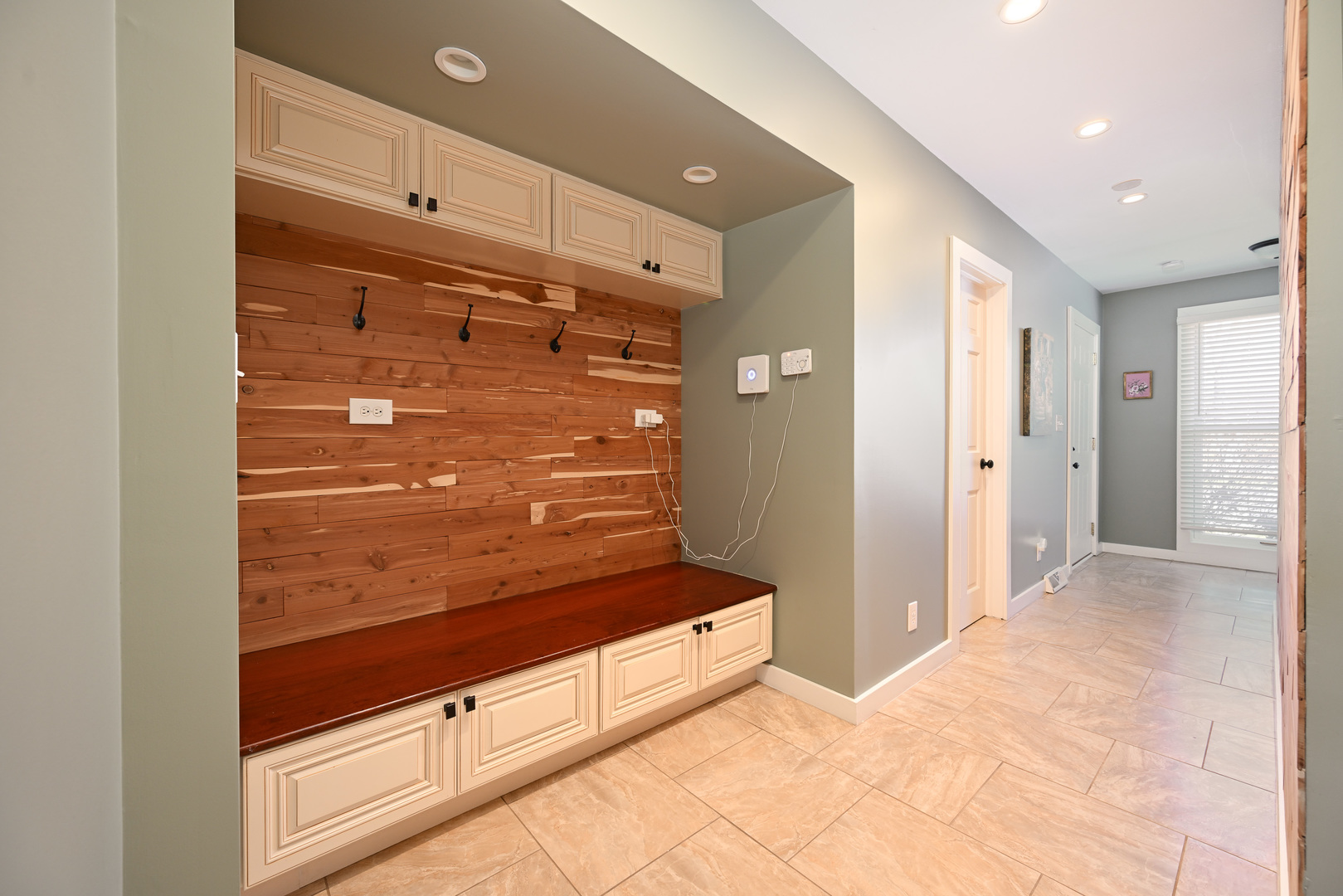 5N300 Powis Road Wayne, IL 60184 - Photo 33 of 42