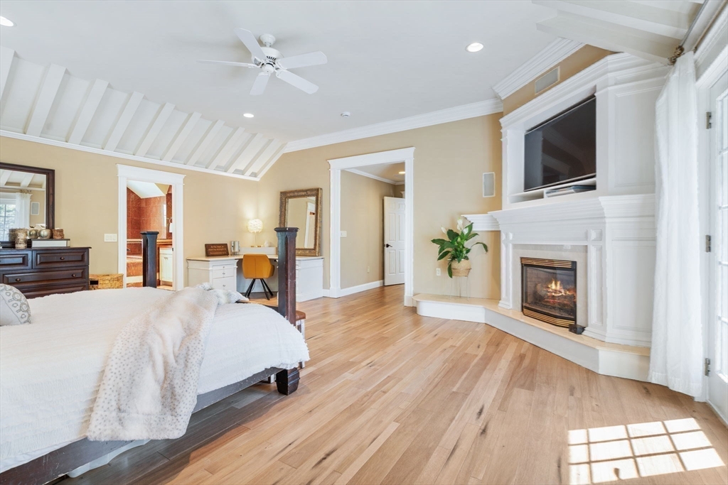 65 Summit Street Concord, MA 01742 - Photo 18 of 37