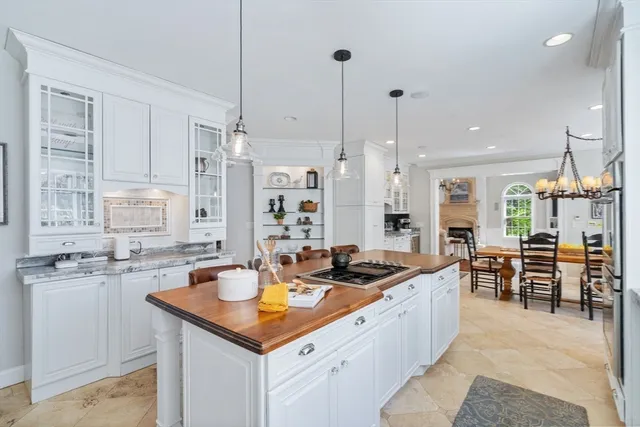$1,945,000 | 65 Summit Street, Concord, MA 01742