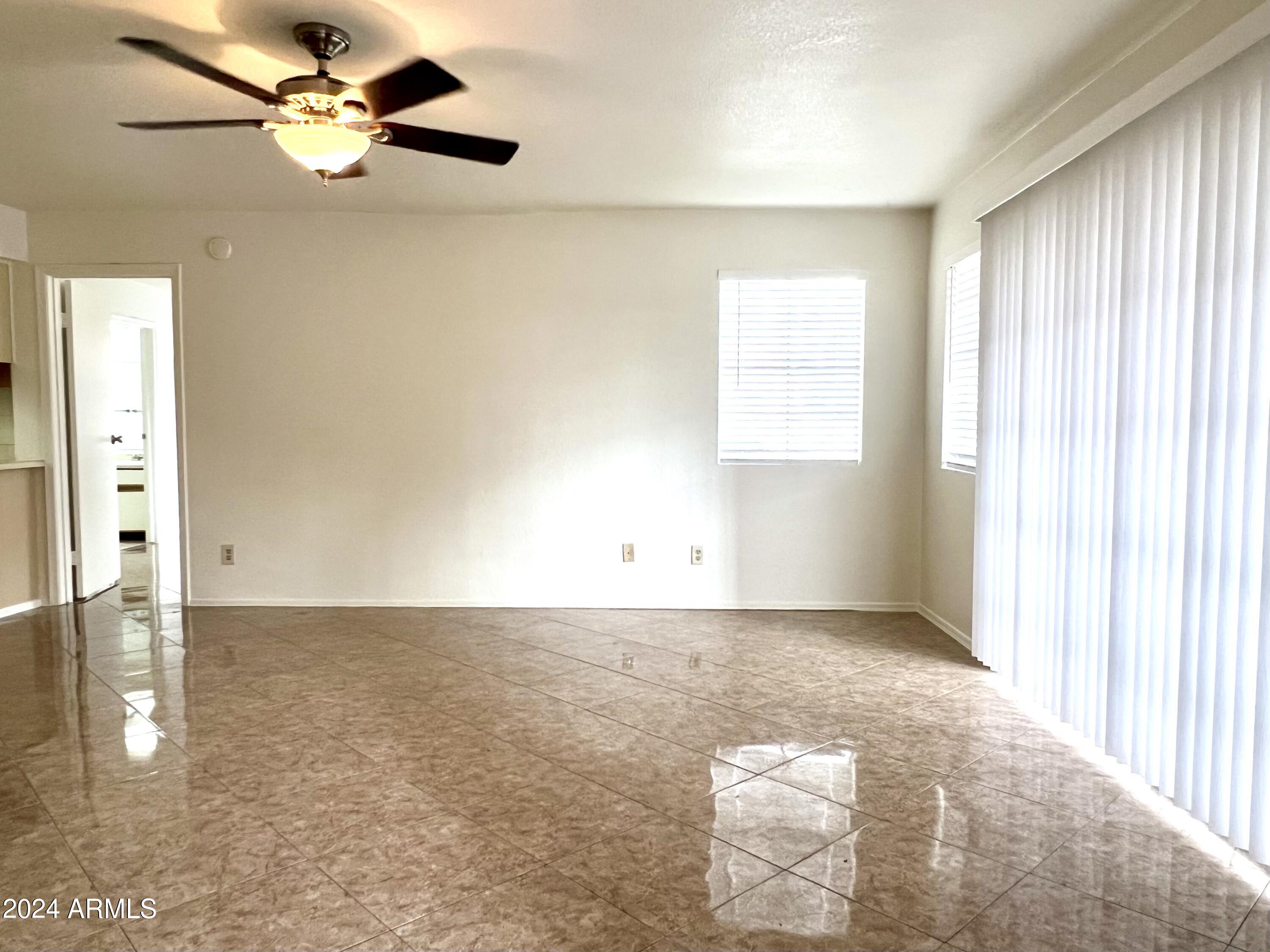 2855 South Ext Road, Unit 127 Mesa, AZ 85210 - Photo 4 of 28 IMG_6172