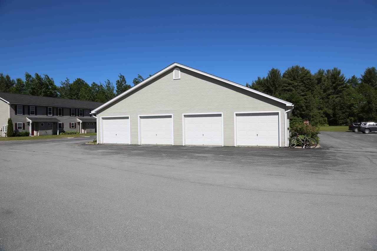 48 Colonial Road, Unit 102 Fairfax, VT 05454 - Photo 23 of 24