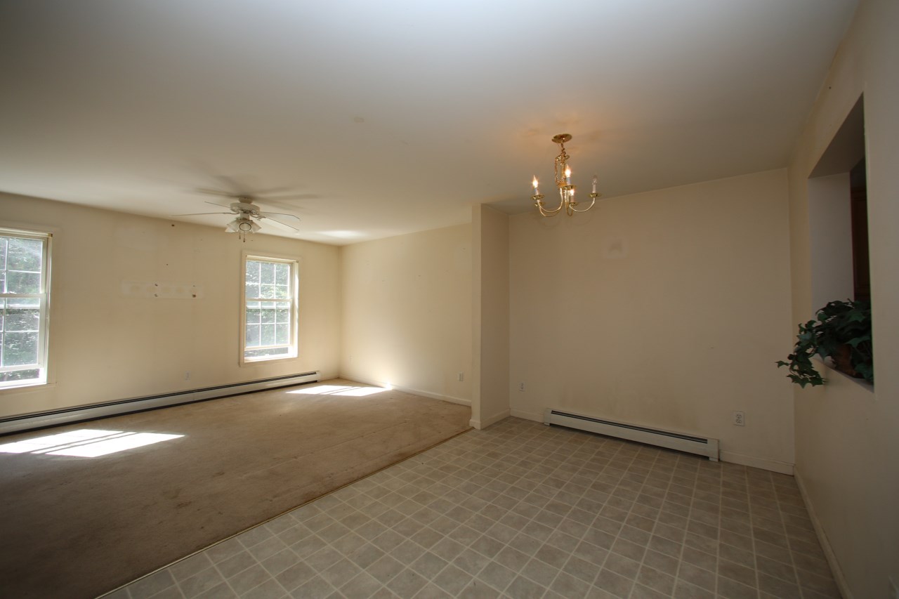 48 Colonial Road, Unit 102 Fairfax, VT 05454 - Photo 7 of 24