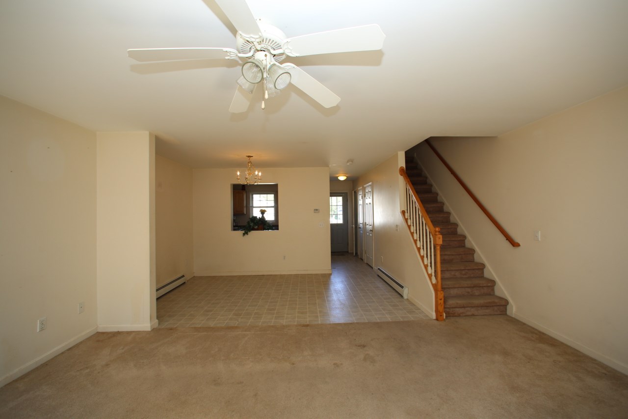 48 Colonial Road, Unit 102 Fairfax, VT 05454 - Photo 10 of 24