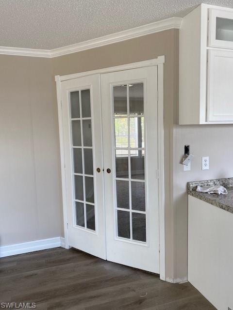 158 Rookery Road Naples, FL 34114 - Photo 16 of 26 a view of a kitchen with wooden floor and entryway