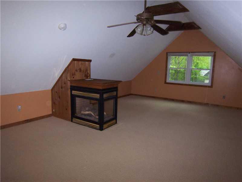 62 Loop Road Otisfield, ME 04270 - Photo 9 of 35 Den/Family/Great Room.