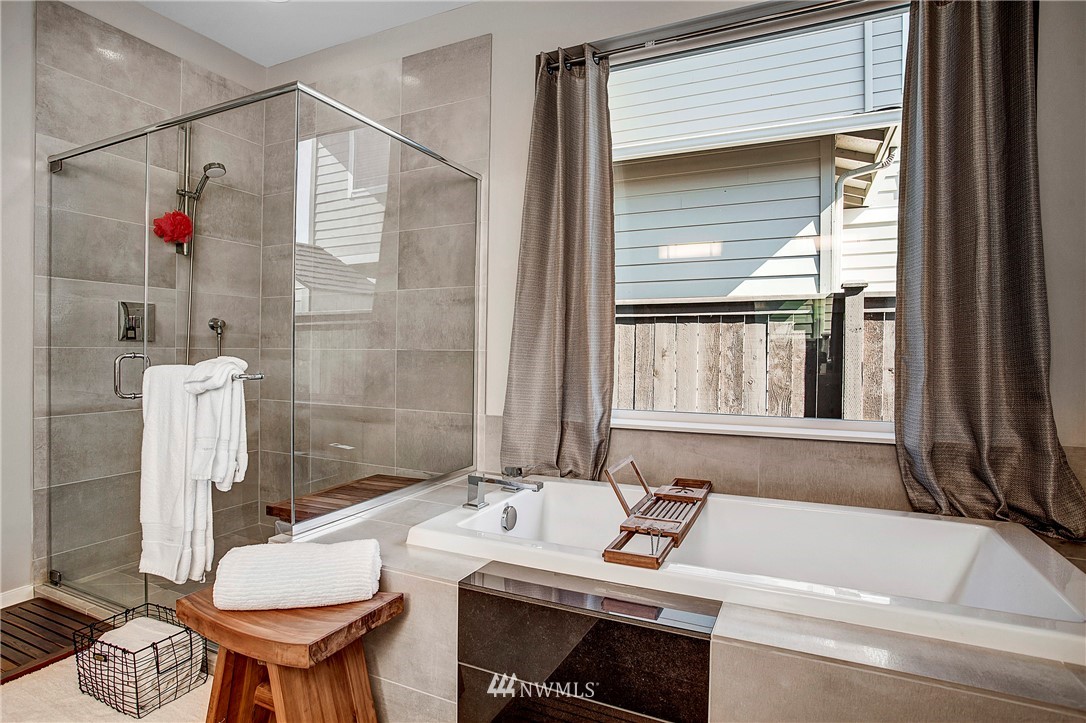 3469 Southeast 18th Street Renton, WA 98058 - Photo 15 of 25 Gallery Image 15