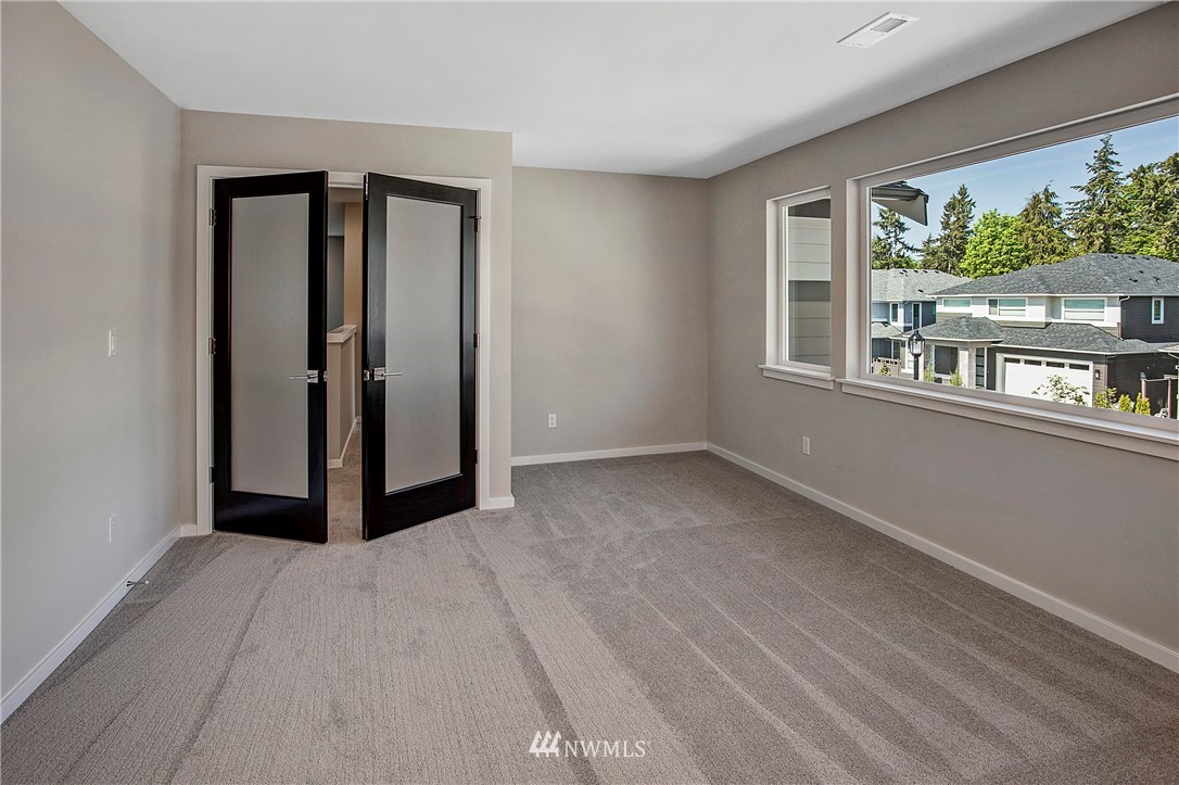 3469 Southeast 18th Street Renton, WA 98058 - Photo 18 of 25 Gallery Image 18