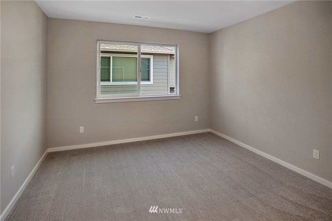 3469 Southeast 18th Street Renton, WA 98058 - Photo 19 of 25 Gallery Image 19